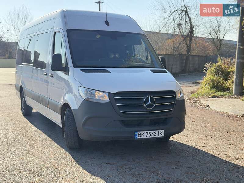 Універсал Mercedes-Benz Sprinter 2019 в Львові фото 3 Універсал Mercedes-Benz Sprinter 2019 в Львові
