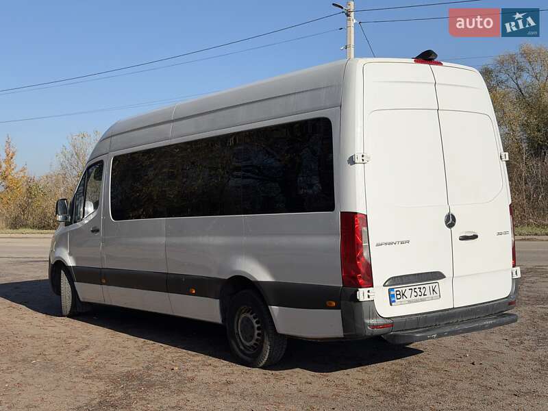 Універсал Mercedes-Benz Sprinter 2019 в Львові фото 23 Універсал Mercedes-Benz Sprinter 2019 в Львові