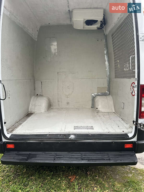 Рефрижератор Mercedes-Benz Sprinter 2004 в Ровно фото 10 Рефрижератор Mercedes-Benz Sprinter 2004 в Ровно