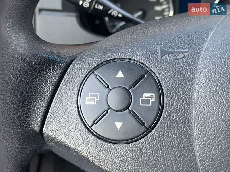 Грузопассажирский фургон Mercedes-Benz Sprinter 2016 в Стрые фото 18 Грузопассажирский фургон Mercedes-Benz Sprinter 2016 в Стрые