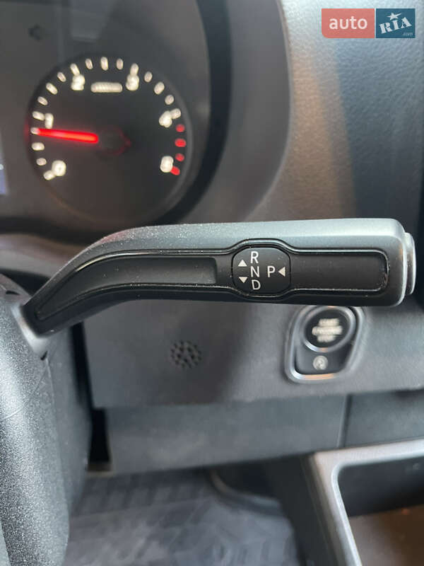 Вантажний фургон Mercedes-Benz Sprinter 2018 в Ужгороді фото 17 Вантажний фургон Mercedes-Benz Sprinter 2018 в Ужгороді