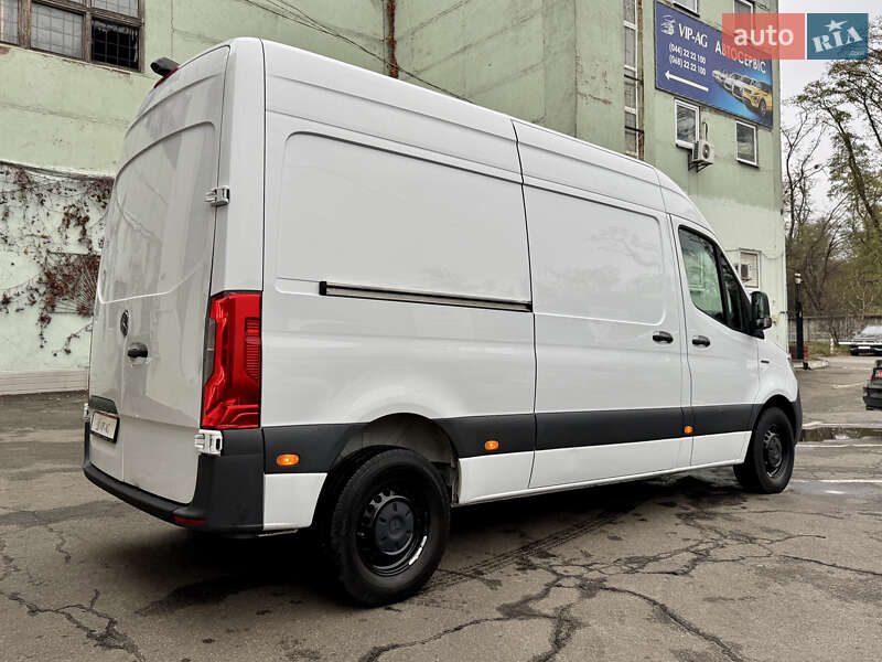 Грузовой фургон Mercedes-Benz Sprinter 2022 в Киеве фото 5 Грузовой фургон Mercedes-Benz Sprinter 2022 в Киеве