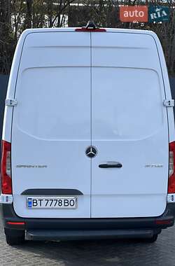 Грузовой фургон Mercedes-Benz Sprinter 2021 в Николаеве