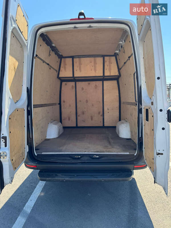 Минивэн Mercedes-Benz Sprinter 2019 в Сторожинце