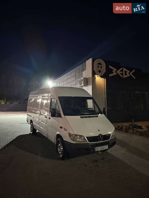 Грузовой фургон Mercedes-Benz Sprinter 2001 в Сокирянах