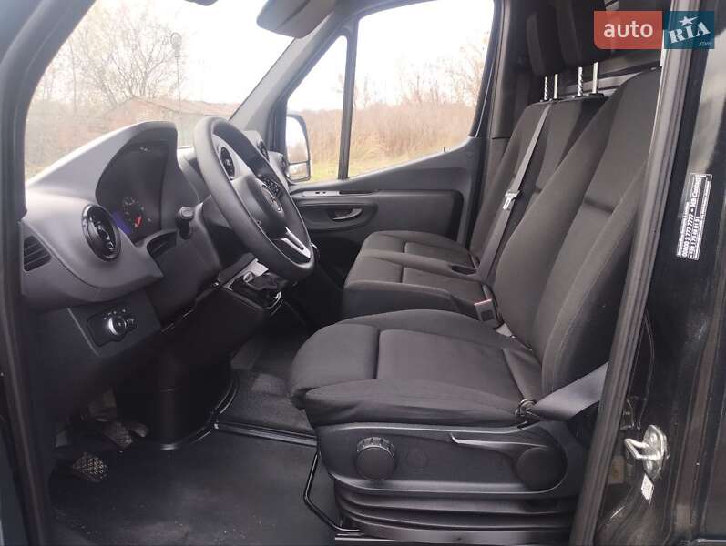 Вантажний фургон Mercedes-Benz Sprinter 2020 в Дубні