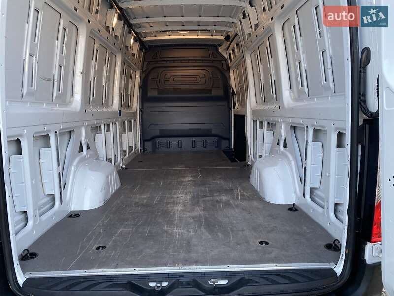 Грузовой фургон Mercedes-Benz Sprinter 2022 в Хусте фото 33 Грузовой фургон Mercedes-Benz Sprinter 2022 в Хусте