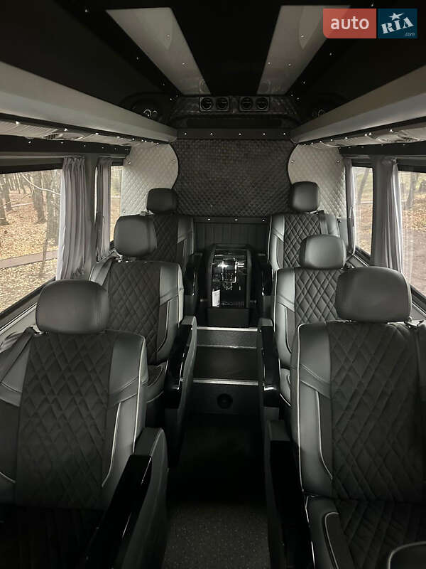 Минивэн Mercedes-Benz Sprinter 2008 в Киеве фото 28 Минивэн Mercedes-Benz Sprinter 2008 в Киеве