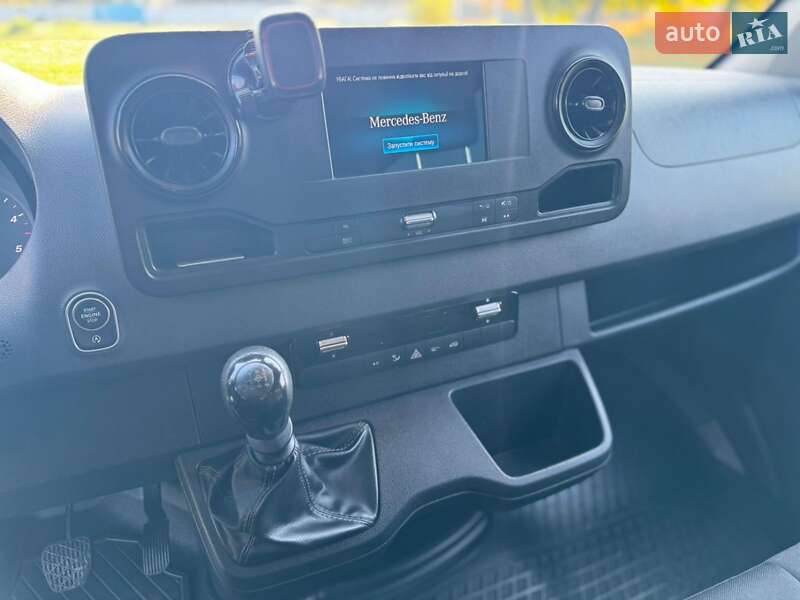 Вантажопасажирський фургон Mercedes-Benz Sprinter 2019 в Чернівцях