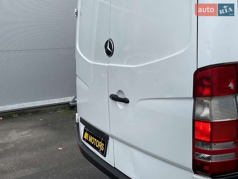 Мікроавтобус Mercedes-Benz Sprinter 2016 в Києві фото 23 Мікроавтобус Mercedes-Benz Sprinter 2016 в Києві