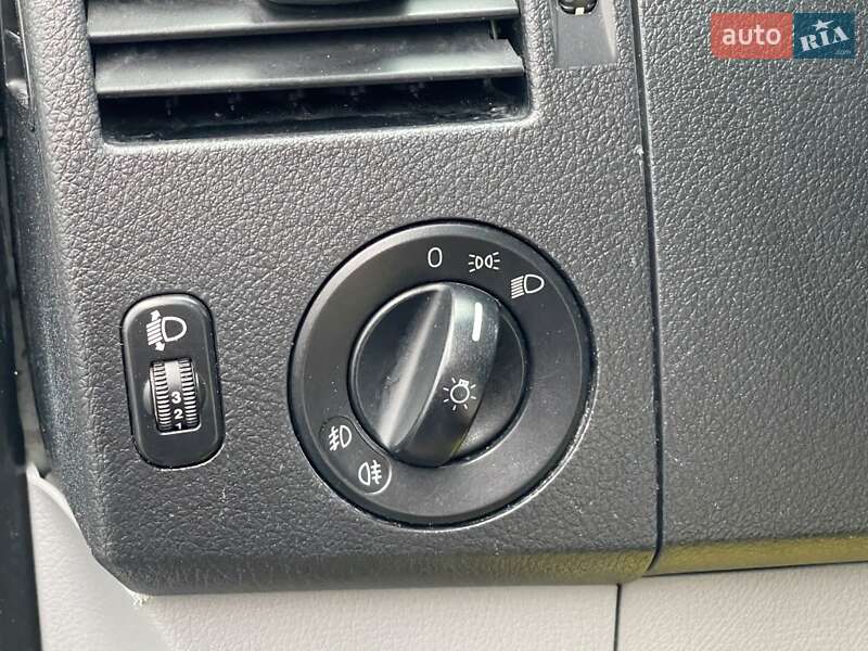 Мікроавтобус Mercedes-Benz Sprinter 2016 в Києві фото 31 Мікроавтобус Mercedes-Benz Sprinter 2016 в Києві