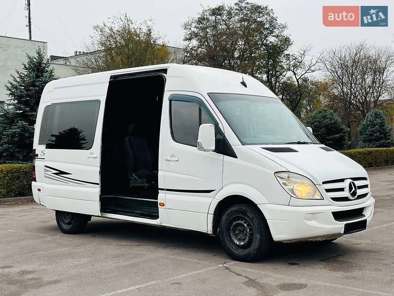 Микроавтобус Mercedes-Benz Sprinter 2006 в Каменском
