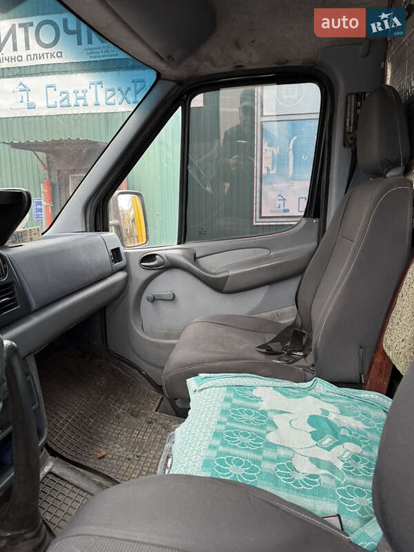 Грузовой фургон Mercedes-Benz Sprinter 1999 в Житомире фото 9 Грузовой фургон Mercedes-Benz Sprinter 1999 в Житомире