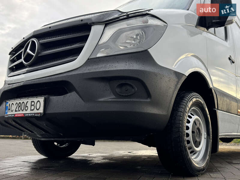 Вантажний фургон Mercedes-Benz Sprinter 2014 в Іршаві фото 26 Вантажний фургон Mercedes-Benz Sprinter 2014 в Іршаві