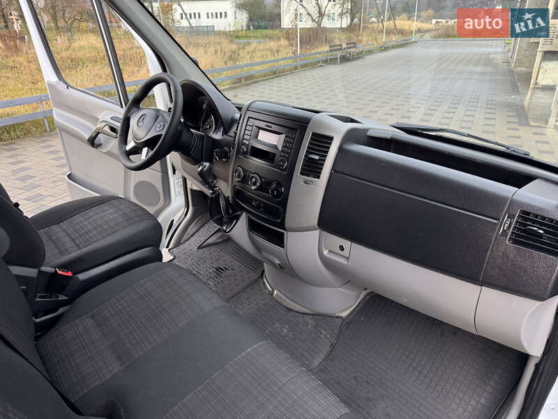 Вантажний фургон Mercedes-Benz Sprinter 2014 в Іршаві фото 40 Вантажний фургон Mercedes-Benz Sprinter 2014 в Іршаві