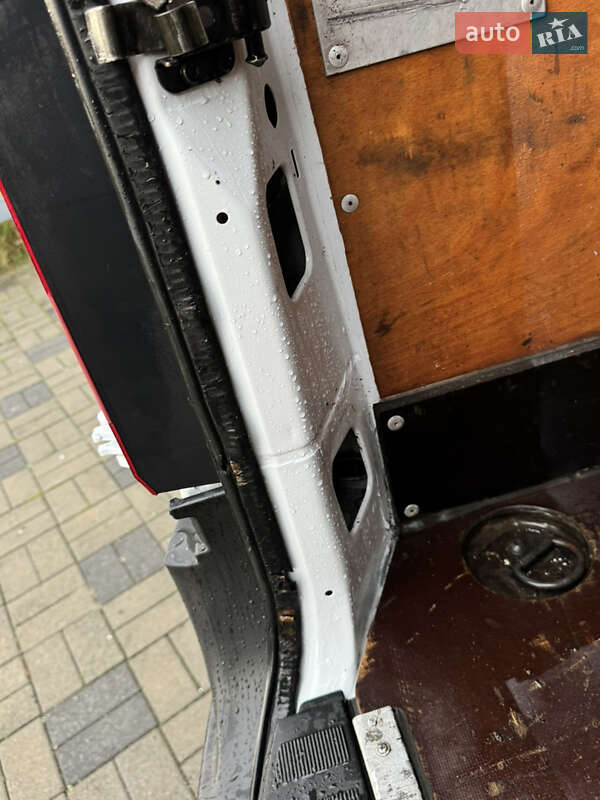 Вантажний фургон Mercedes-Benz Sprinter 2014 в Іршаві фото 59 Вантажний фургон Mercedes-Benz Sprinter 2014 в Іршаві