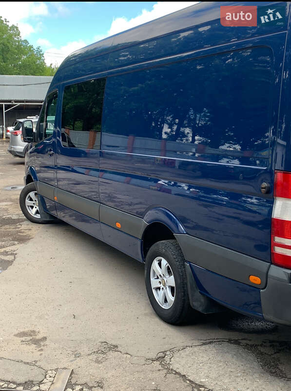 Вантажний фургон Mercedes-Benz Sprinter 2011 в Львові