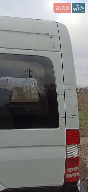 Вантажний фургон Mercedes-Benz Sprinter 2010 в Харкові