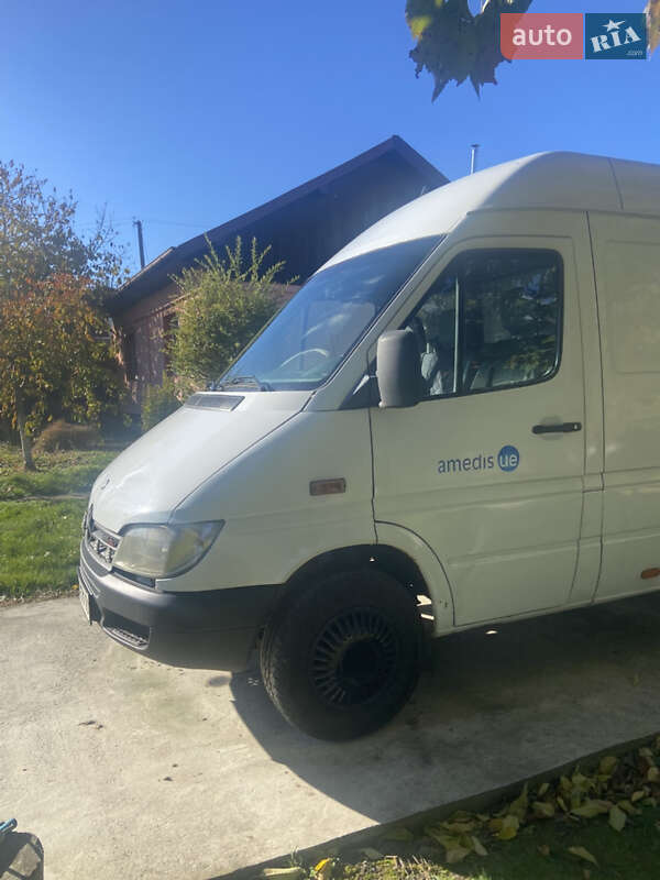 Вантажний фургон Mercedes-Benz Sprinter 2002 в Львові