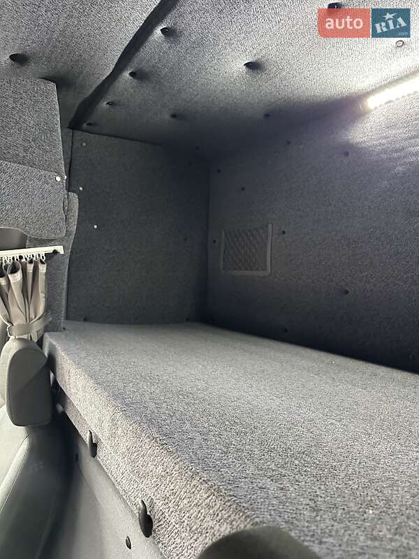 Автовоз Mercedes-Benz Sprinter 2019 в Луцке