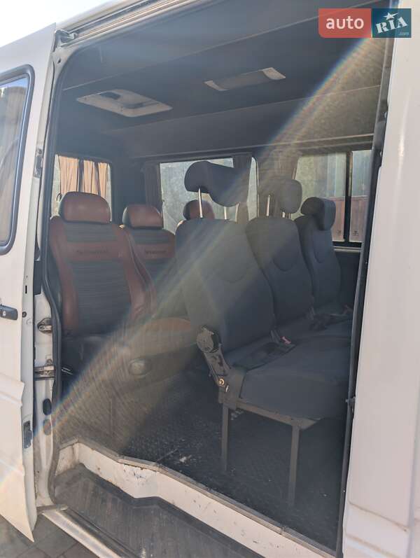 Микроавтобус Mercedes-Benz Sprinter 2002 в Мукачево фото 12 Микроавтобус Mercedes-Benz Sprinter 2002 в Мукачево