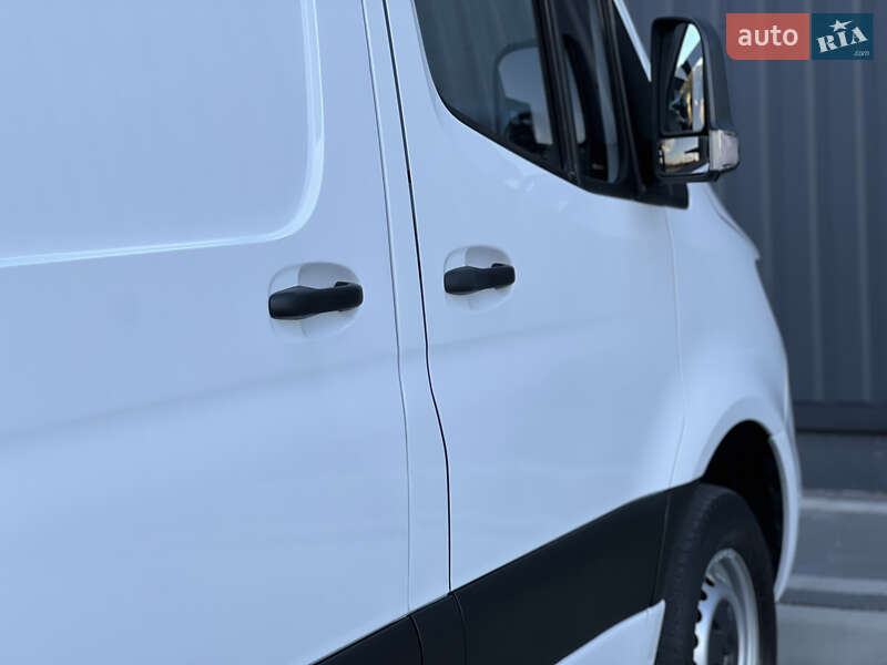 Грузовой фургон Mercedes-Benz Sprinter 2020 в Дубно