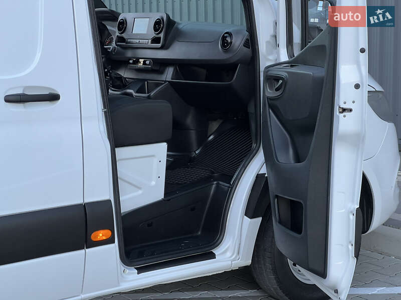 Грузовой фургон Mercedes-Benz Sprinter 2020 в Дубно