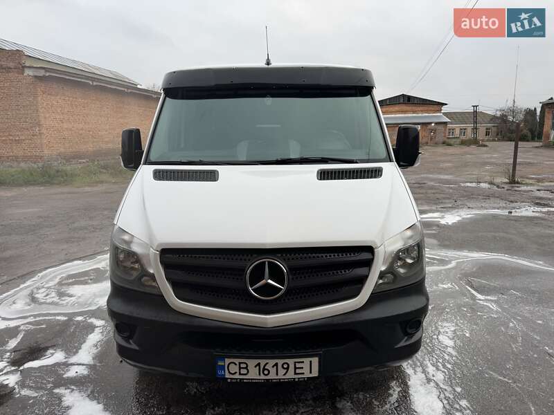 Mercedes-Benz Sprinter 2013