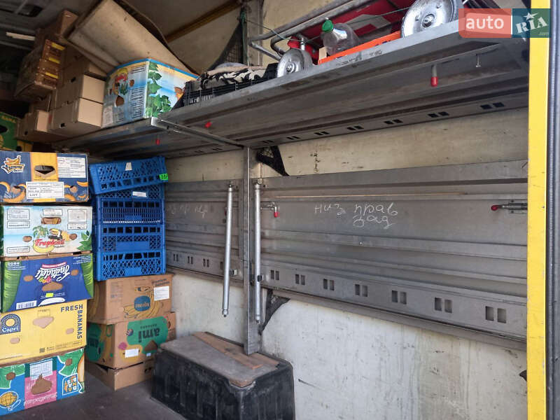 Вантажний фургон Mercedes-Benz Sprinter 2002 в Дніпрі фото 6 Вантажний фургон Mercedes-Benz Sprinter 2002 в Дніпрі