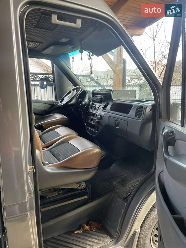 Минивэн Mercedes-Benz Sprinter 2004 в Болехове фото 9 Минивэн Mercedes-Benz Sprinter 2004 в Болехове