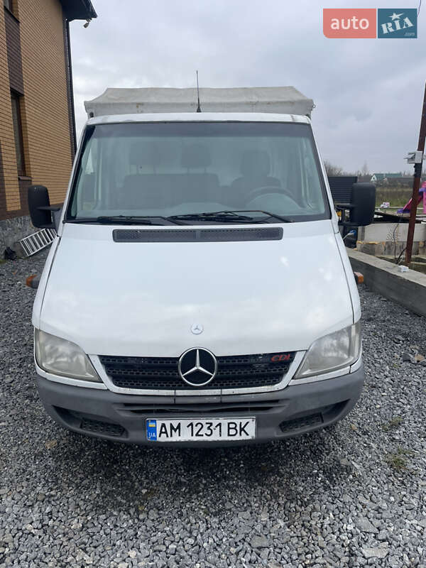 Mercedes-Benz Sprinter 2005