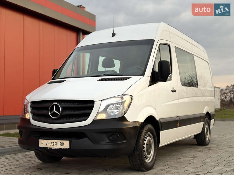 Мінівен Mercedes-Benz Sprinter 2016 в Рівному