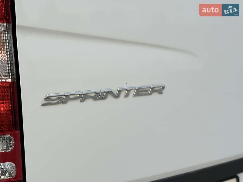 Мінівен Mercedes-Benz Sprinter 2016 в Рівному
