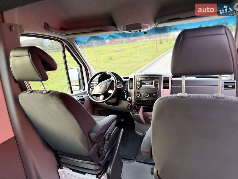 Мінівен Mercedes-Benz Sprinter 2016 в Рівному