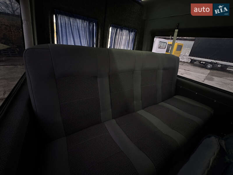 Мікроавтобус Mercedes-Benz Sprinter 2006 в Дрогобичі