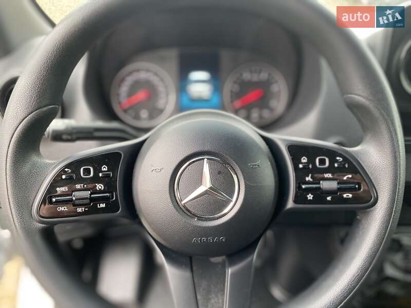 Вантажний фургон Mercedes-Benz Sprinter 2023 в Хусті фото 29 Вантажний фургон Mercedes-Benz Sprinter 2023 в Хусті