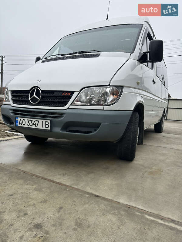 Мікроавтобус Mercedes-Benz Sprinter 2005 в Виноградові фото 7 Мікроавтобус Mercedes-Benz Sprinter 2005 в Виноградові