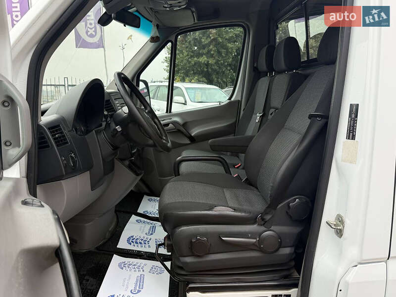 Вантажний фургон Mercedes-Benz Sprinter 2011 в Києві фото 13 Вантажний фургон Mercedes-Benz Sprinter 2011 в Києві