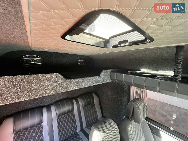 Грузовой фургон Mercedes-Benz Sprinter 2006 в Тлумаче фото 18 Грузовой фургон Mercedes-Benz Sprinter 2006 в Тлумаче