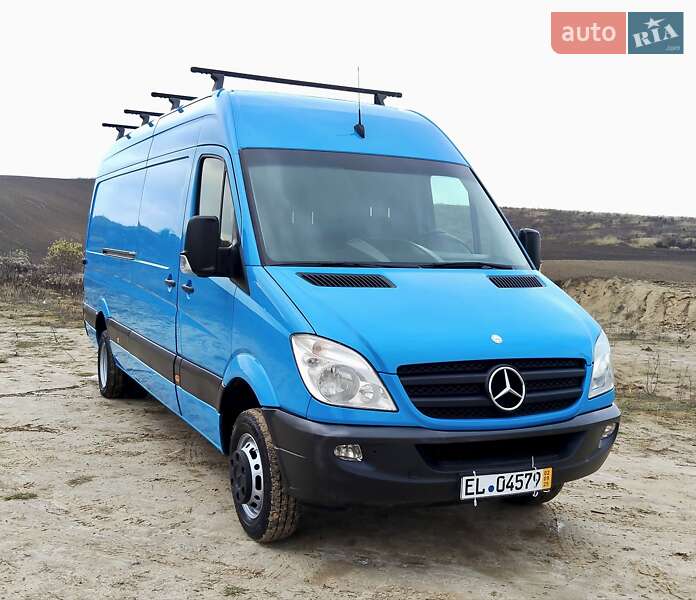 Вантажний фургон Mercedes-Benz Sprinter 2011 в Рівному
