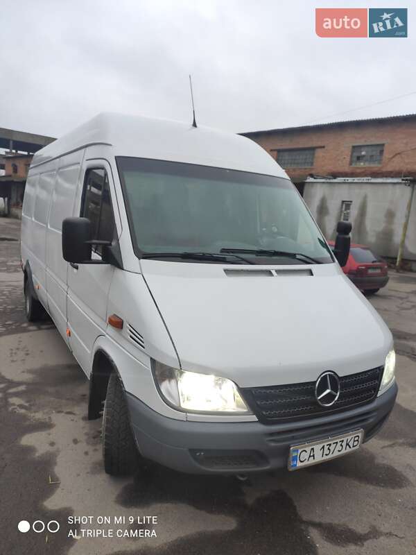 Mercedes-Benz Sprinter 2002