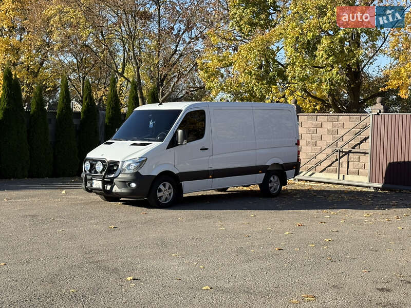 Вантажний фургон Mercedes-Benz Sprinter 2014 в Рівному