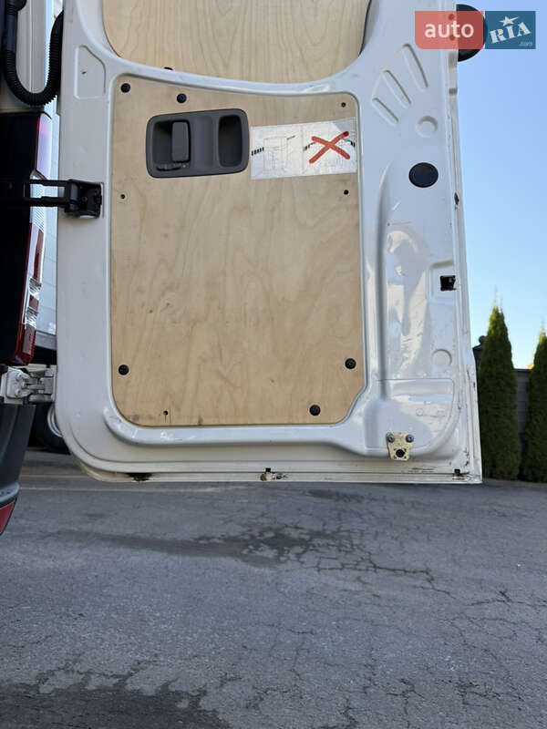 Вантажний фургон Mercedes-Benz Sprinter 2014 в Рівному