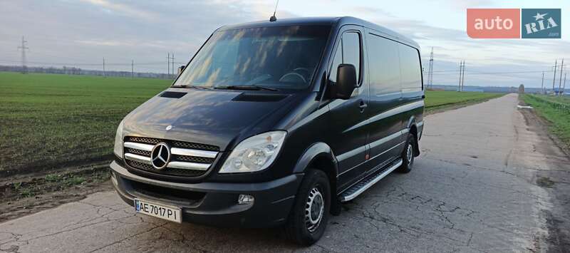 Вантажний фургон Mercedes-Benz Sprinter 2012 в Нікополі