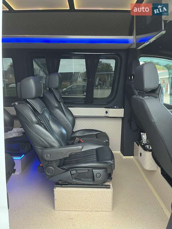 Мікроавтобус Mercedes-Benz Sprinter 2019 в Житомирі фото 2 Мікроавтобус Mercedes-Benz Sprinter 2019 в Житомирі