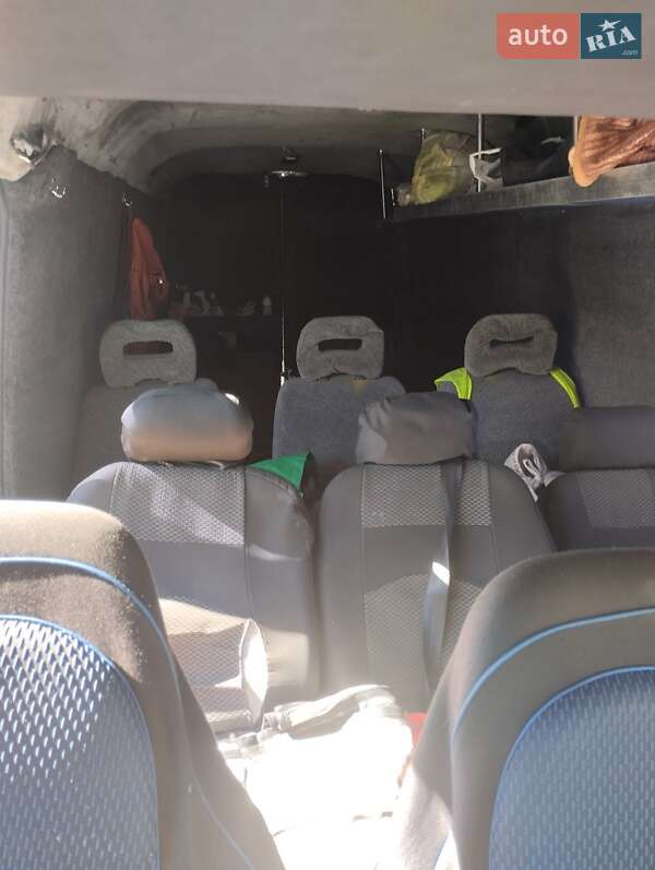 Мінівен Mercedes-Benz Sprinter 2004 в Новояворівську фото 3 Мінівен Mercedes-Benz Sprinter 2004 в Новояворівську