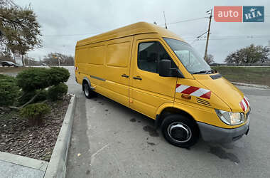 Вантажний фургон Mercedes-Benz Sprinter 2006 в Дніпрі