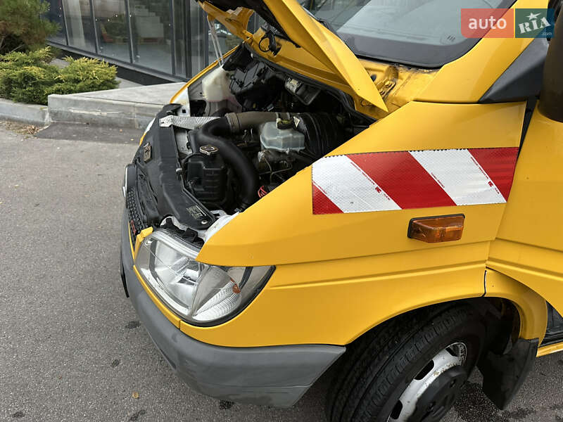 Вантажний фургон Mercedes-Benz Sprinter 2006 в Дніпрі фото 40 Вантажний фургон Mercedes-Benz Sprinter 2006 в Дніпрі