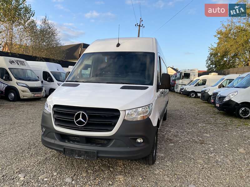 Грузовой фургон Mercedes-Benz Sprinter 2019 в Хусте