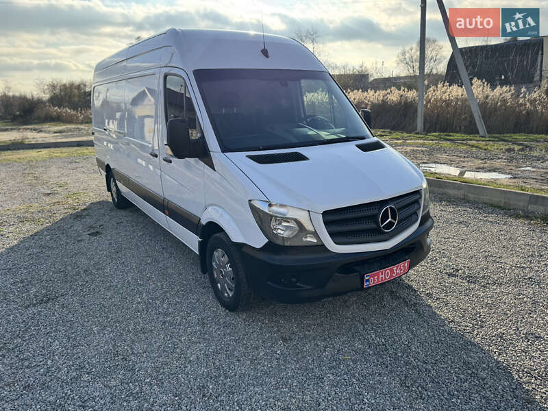 Вантажний фургон Mercedes-Benz Sprinter 2017 в Бердичеві фото 17 Вантажний фургон Mercedes-Benz Sprinter 2017 в Бердичеві